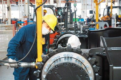 挖掘機(jī)變忙釋放積極信號(hào)，工程機(jī)械行業(yè)迎來(lái)復(fù)蘇新機(jī)